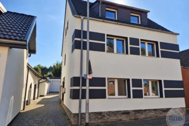 4-Familienhaus zur Eigennutzung oder Kapitalanlage in Bedburg